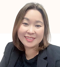 Shierly Caceres, LEED AP, Pacific Rim Constructors, Pacific Region